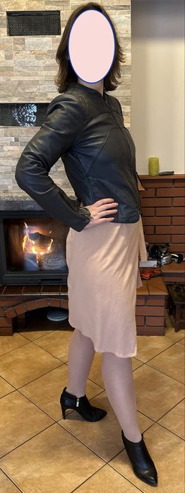 Kurtka skórzana z ciekawym design