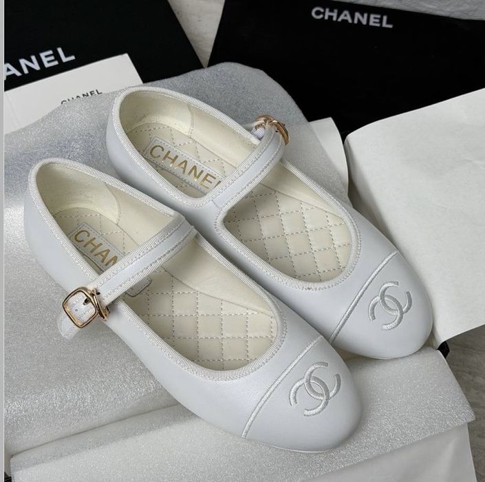 Балетки chanel різні