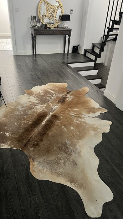 skóra bydleca dywan