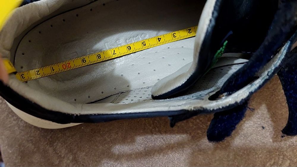 Кожаные ортопедические кроссовки Tutubi р.35