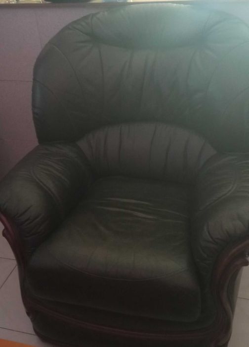 Sofá como novo em pele