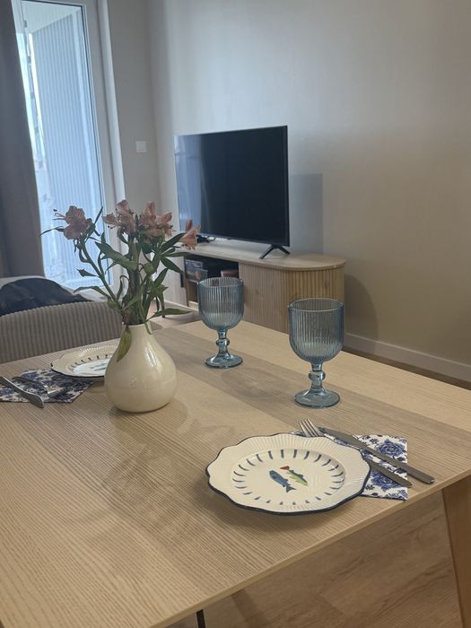 Apartament z widokiem na jezioro wolny wrzesień