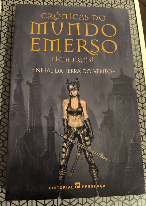 Crónicas do Mundo Emerso - Licia Troisi