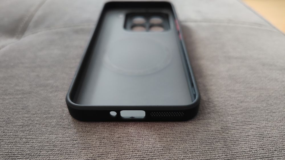 Etui Xiaomi 15 nowe