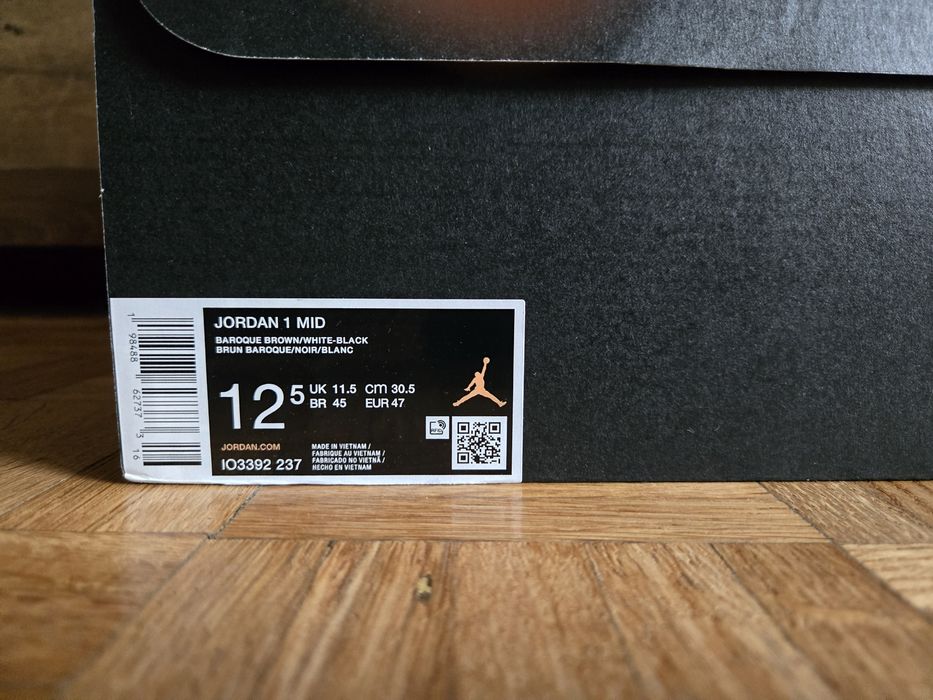 Air Jordan 1 Mid