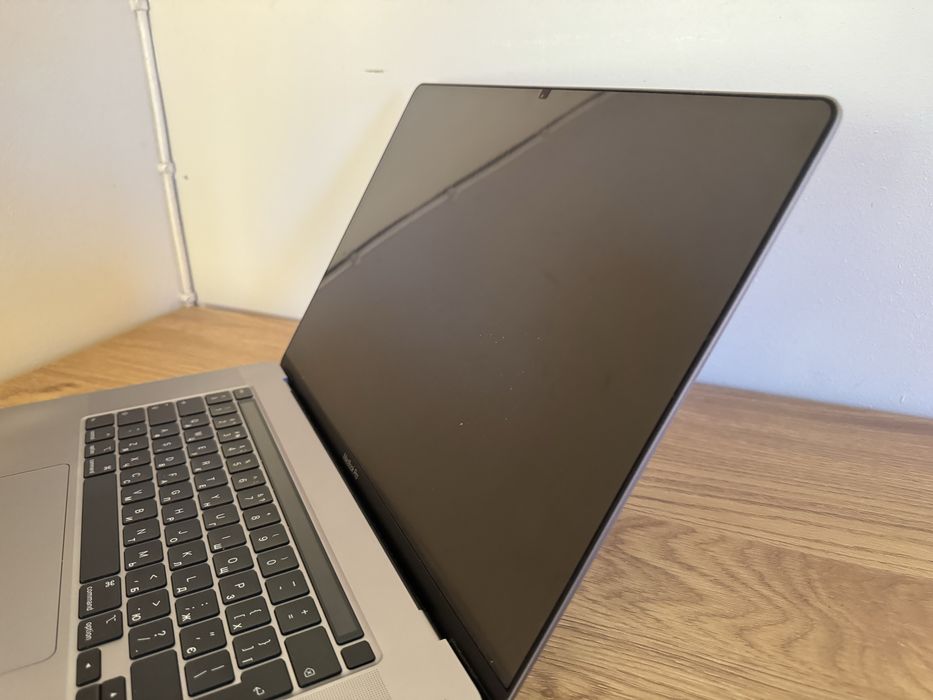 MacBook Pro 16/ 2019 16/512