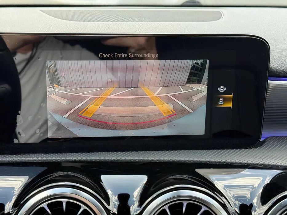 Mercedes-Benz A-Class      2021