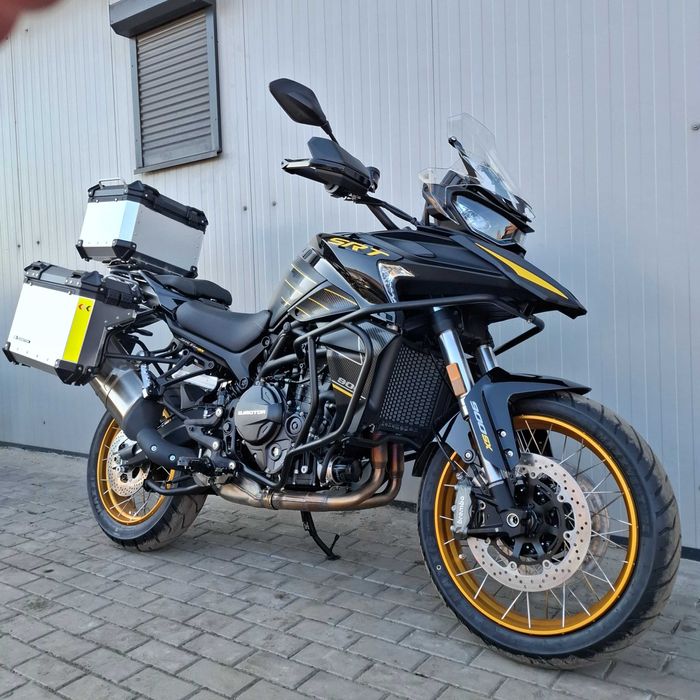 QJ Motor SRT 900sx - transport, raty