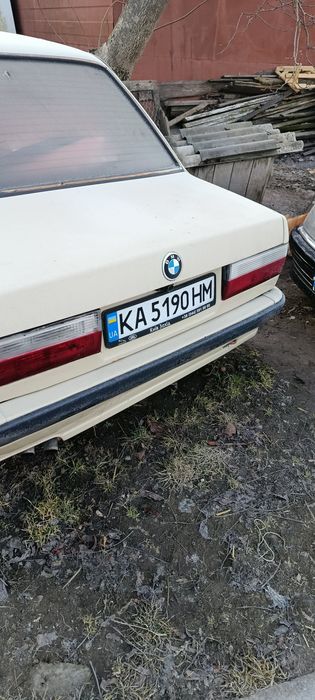 Продам Бмв е 30  1985г
