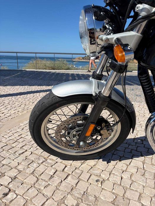 ROYAL ENFIELD CONTINENTAL GT 650 de 2020 café Racer possibilidade de Financiamento