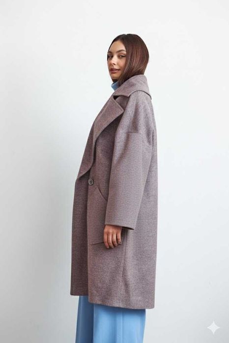 Стильное пальто Италия шерсть новая коллекция Утеплено Шикарный цвет