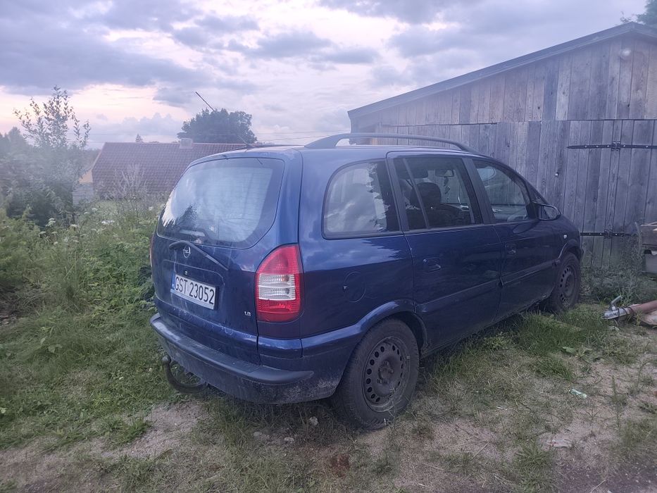 Sprzedam Opla Zafirę 1.8 2004 benzyna gaz
