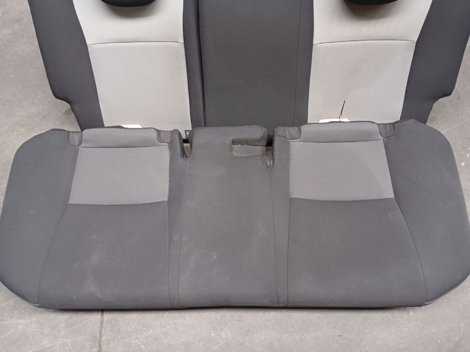 Conjunto de Bancos TOYOTA Yaris (_P13_)