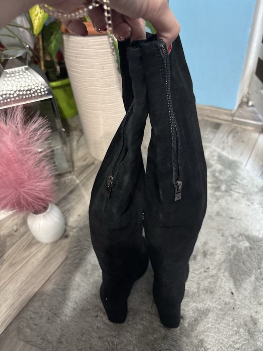 Eleganckie kozaki samszowe Nessi 37