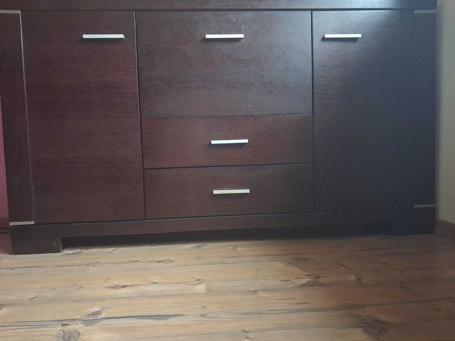 Sprzedam komodę oraz szafkę rtv komplet