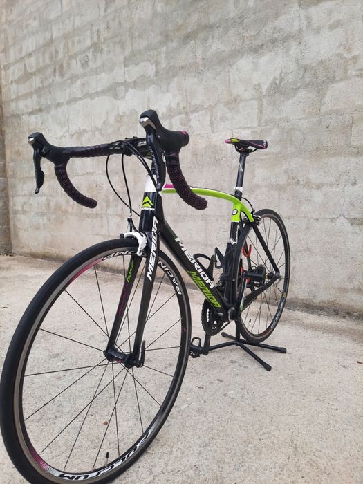 Bicicleta estrada Merida scultura carbono