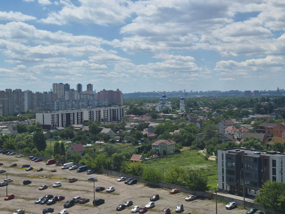 Продається 1-кім квартира вул. Рональда Рейгана, 40
