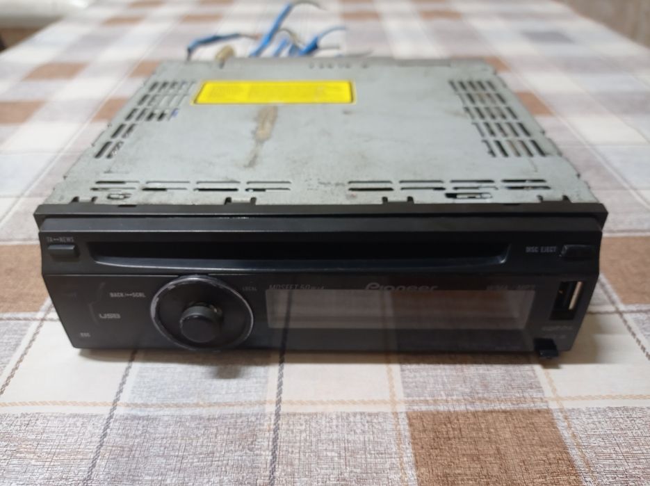 Автомагнітола Pioneer Deh-4000ub