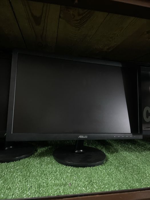 Монітори з Німеччини Asus, LG, Sasmung