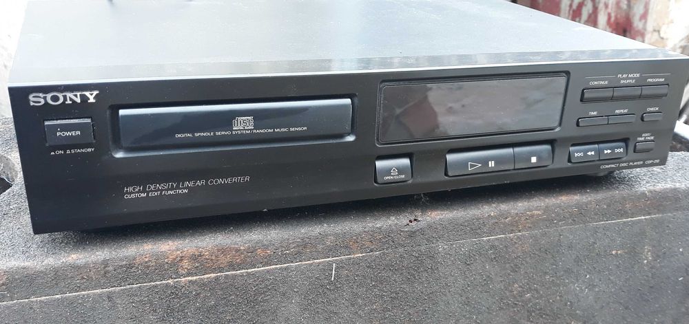 Sony CDP-212  проигрователь cd дисков \документы\ с Германии