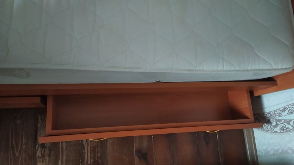 Ліжко одномісне б/у