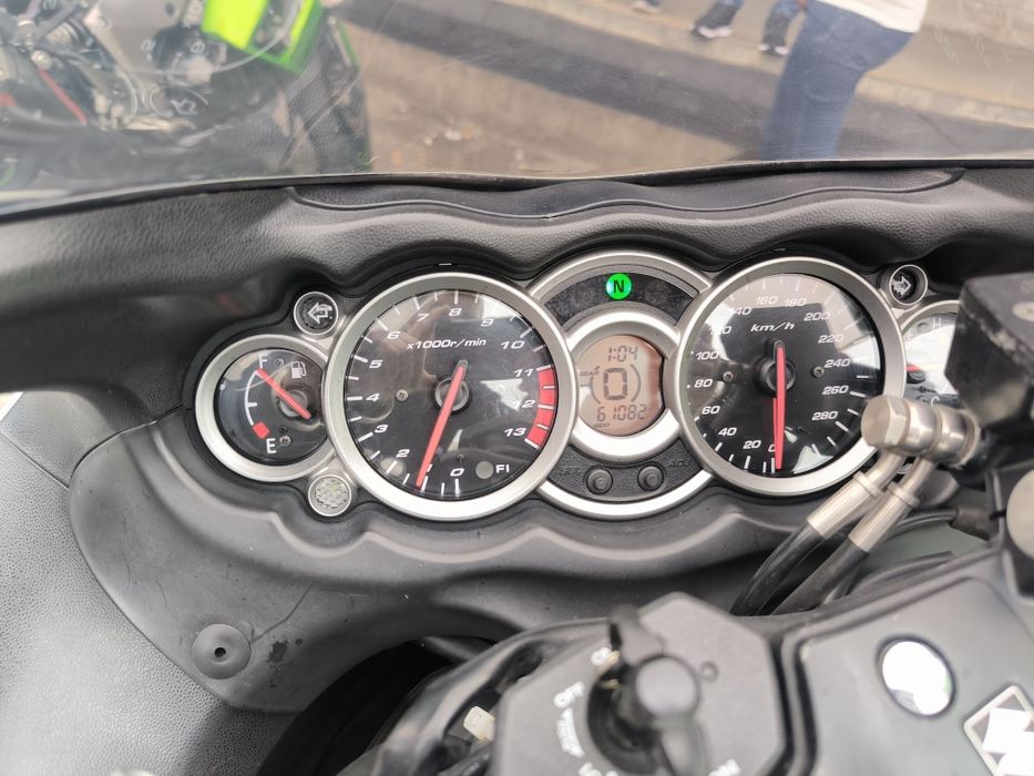 Vendo Hayabusa de 2008 1.300 branca pérola