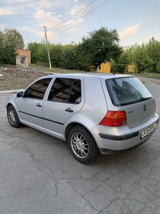 Продам гольф 4 2000 рік