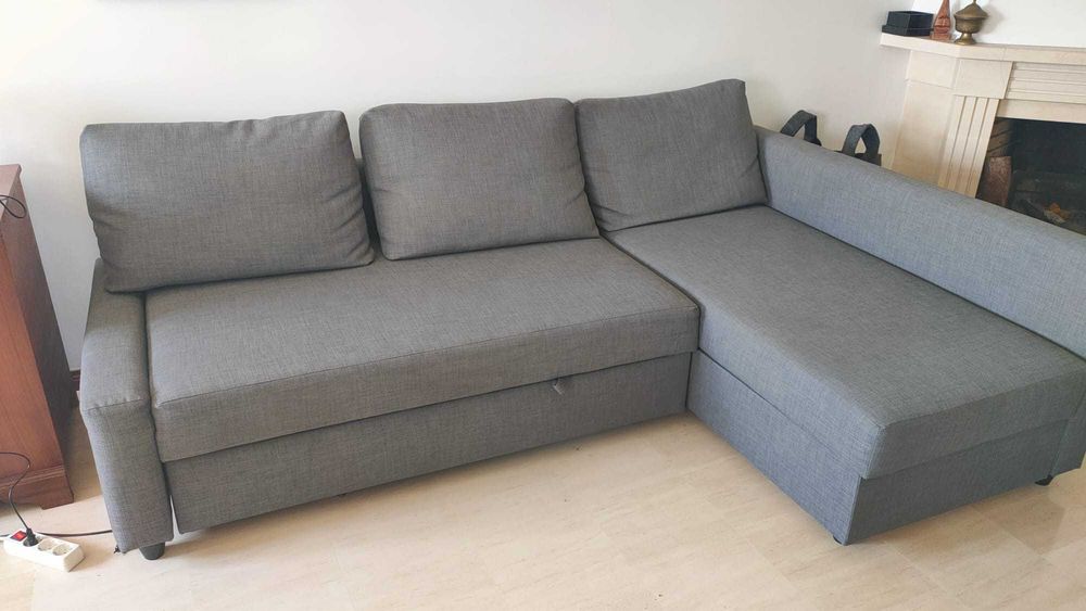 Sofa - cama e bom estado