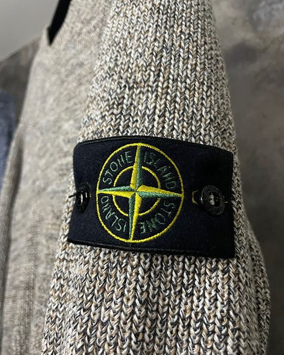 Светр класичний SI