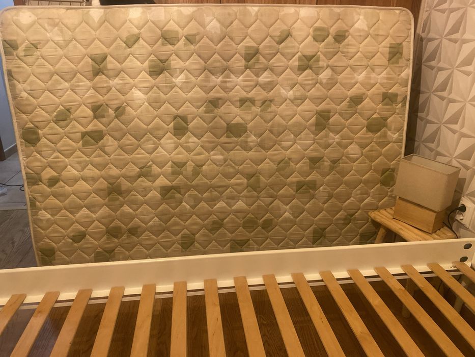 Colchao de molas 1..33*1.90