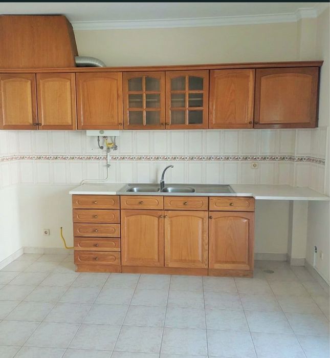 Lava-louça/ lavatório cozinha com torneira