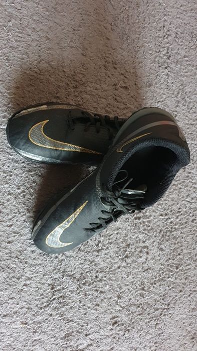 Buty piłkarskie turfy Nike Phantom 35 gt