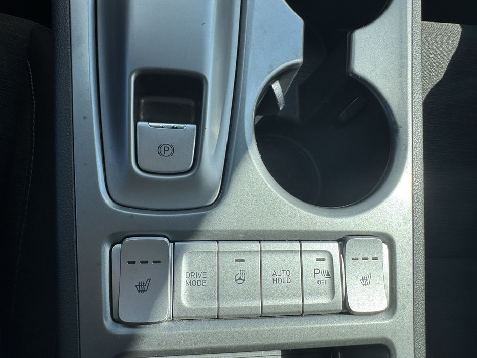 Хундай Кона Електро 64 батарея