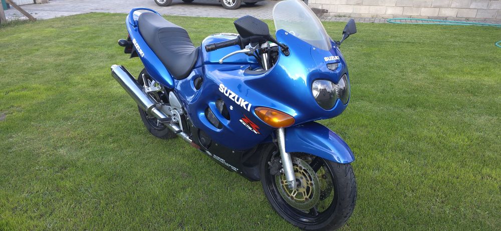 Suzuki Katana 750