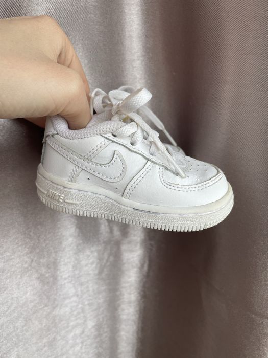 Дитячі кросівки nike force 1