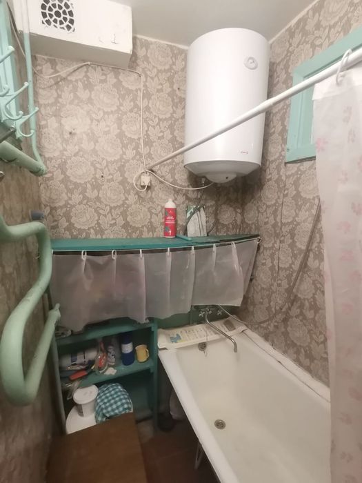 Продам 4х кімнатну квартиру, центр Хортицького району , Лахтинська