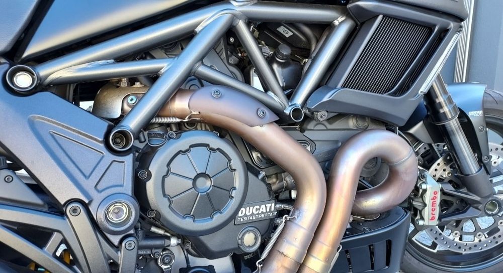 Ducati diavel - 11/2015