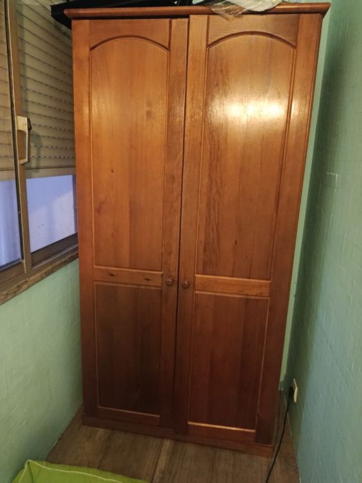 Armário em bom estado