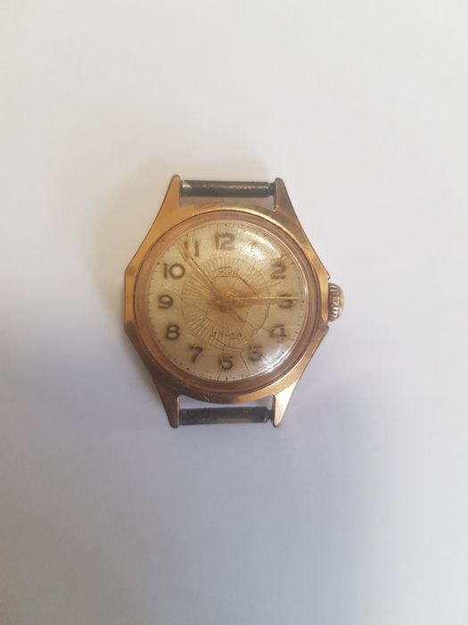 Zaria женские механические часы