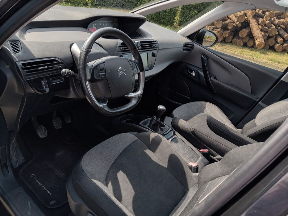 Citroen C4 Grand Picasso 1.6 bluehdi - 7 lugares - Nacional  ( pequeno sinistro )