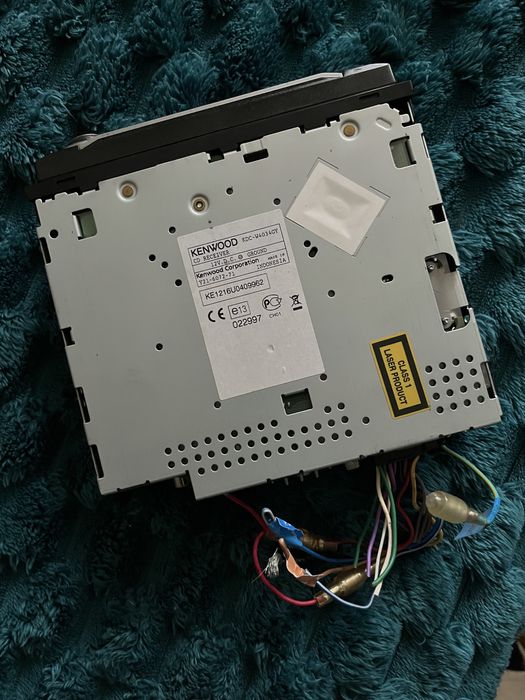 Магнітола Kenwood kdc-w4034y в автомобіль