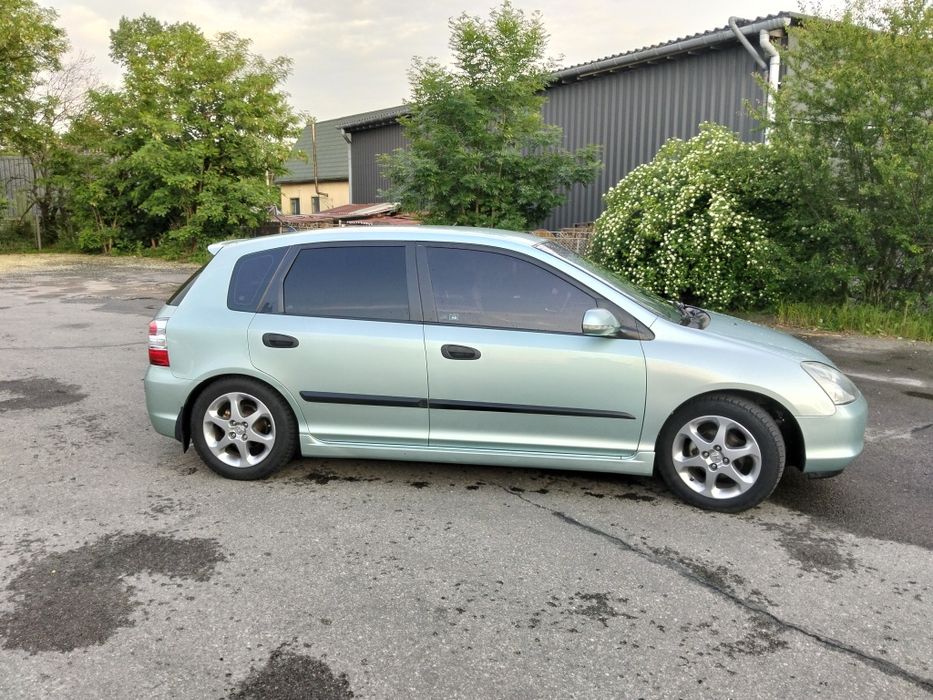 Автомобіль Honda civik 7