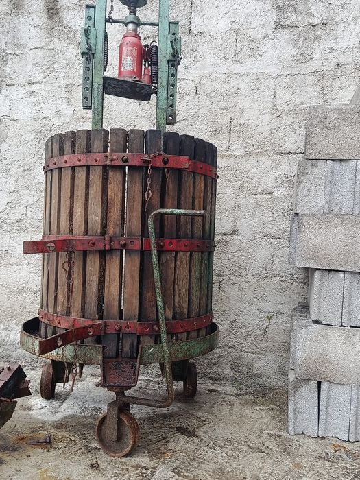 Prensa de vinho completa