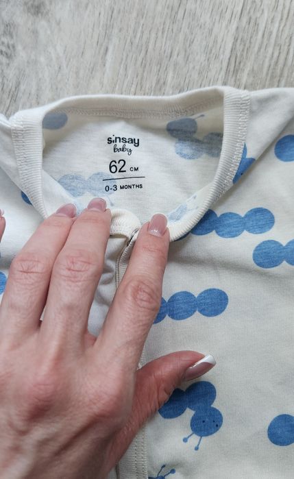 Продам новий ромпер, комбінезон, пісочник на дитинку розмір 68