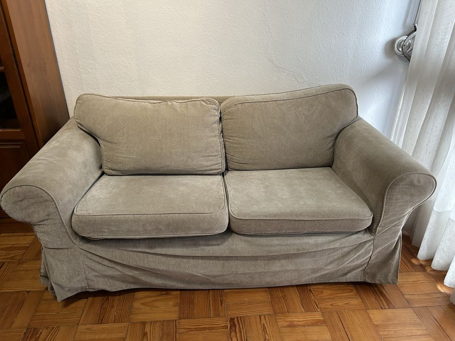 Sofá 2 lugares usado