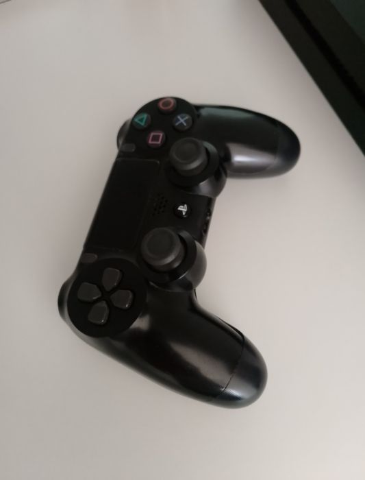 Playstation 4 Gold HEN desbloqueado com Comando Original Com fifa