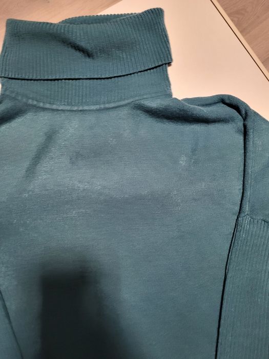 Śliczny sweter rozm.s Casa Blanca