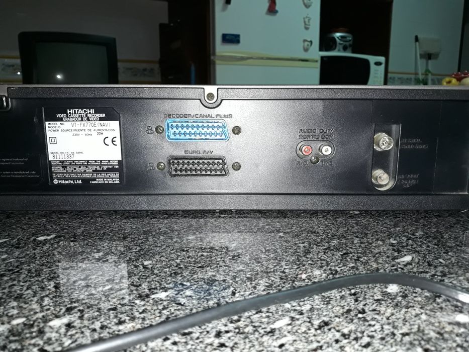 Leitor VHS Toshiba - problemas reprodução