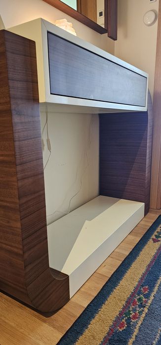 Aparador/consola + espelho para hall de entrada