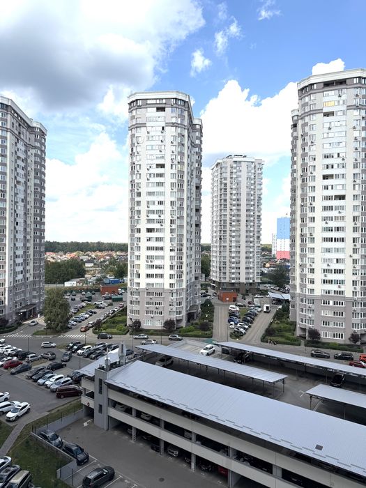 Продам 3 кімнатну квартиру ЖК Лісовий квартал